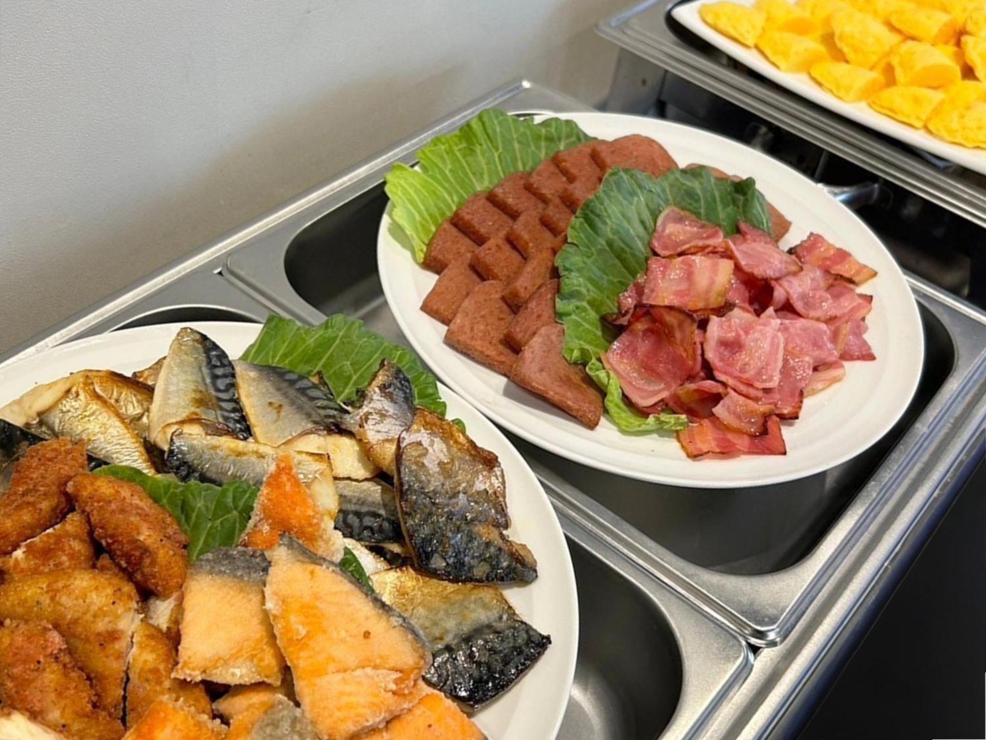 Green Rich Hotel & Capsule Naha - Artificial Hot Spring Futamata Yunohana Exterior foto